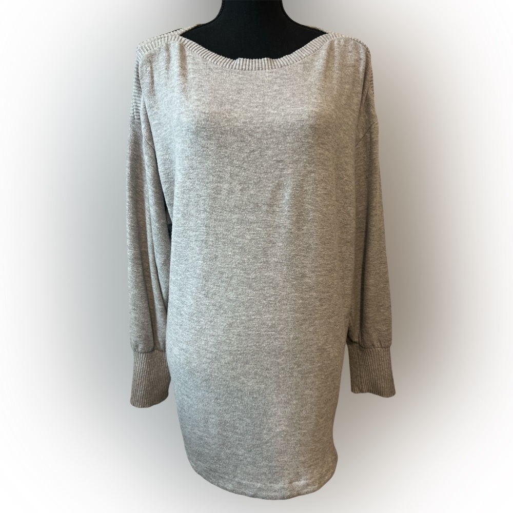 Woman’s Gray LOFT Long-Sleeve Soft Sweater; Size 16/18
